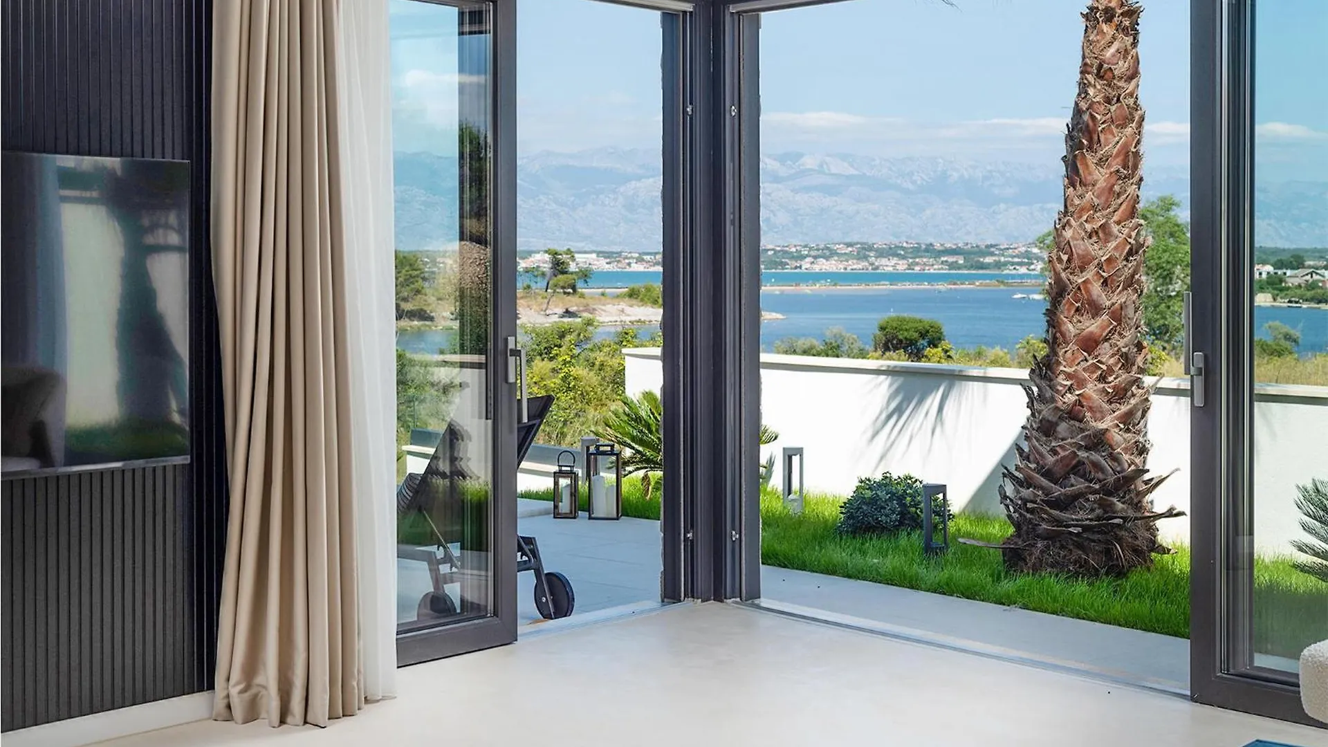 Holiday home Villa Luka Nin